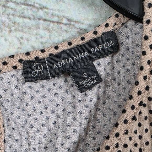 Adrianna Papell Polka Dot Flutter Sleeve Blouse Women’s Small - Picture 9 of 10